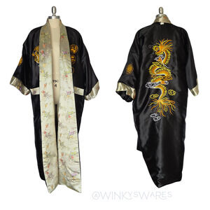 Vintage Silk Robe Kimono Dragon Embroidered Size XL Reversible Black Asian